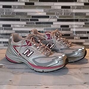 New Balance 767 running shoes 7B